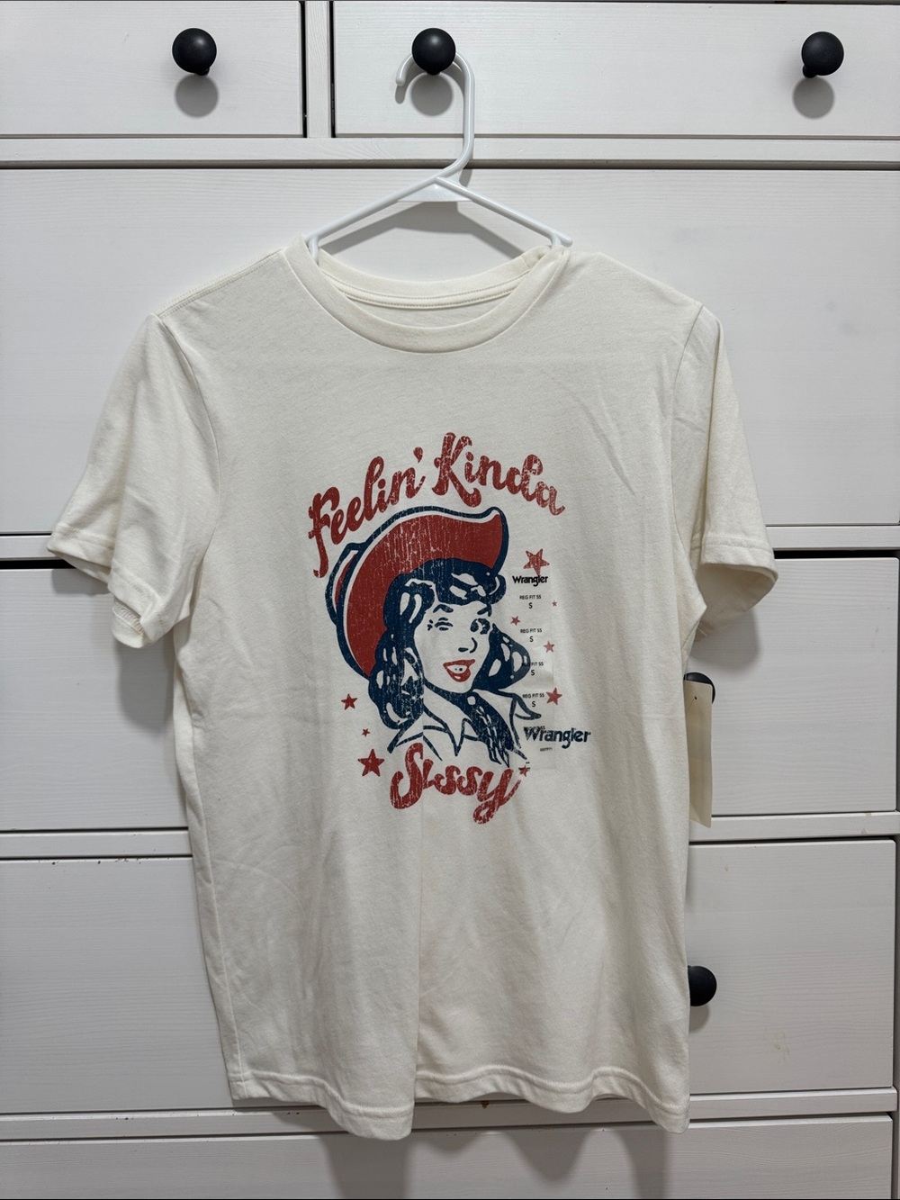 Wrangler Cream Short-Sleeve Tee with Red and Navy Graphic